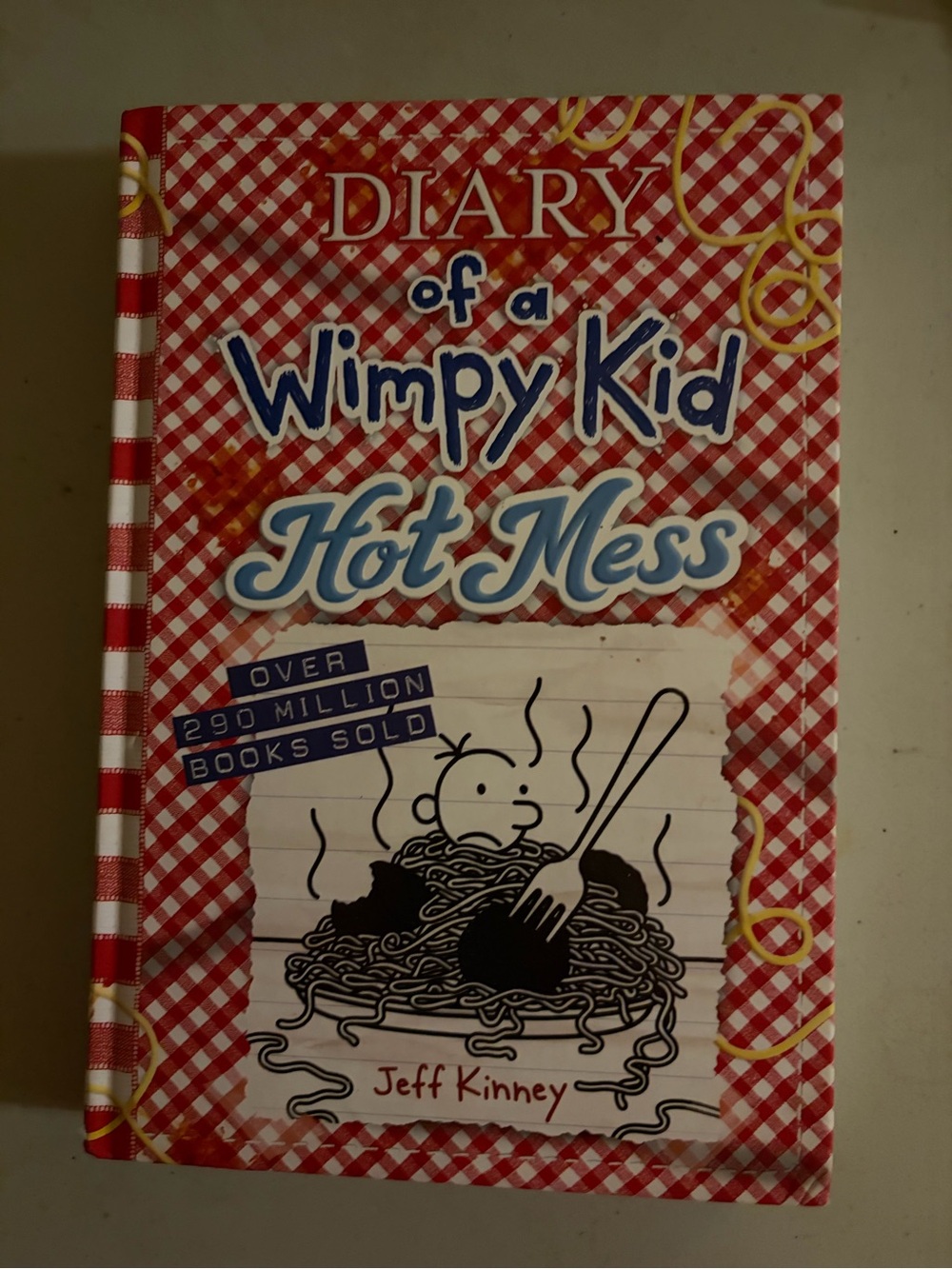 Diary of a Wimpy Kid: Hot Mess - Red Kids Book